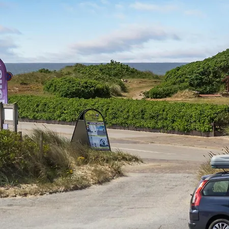 Apartment Bad, Lejl 107